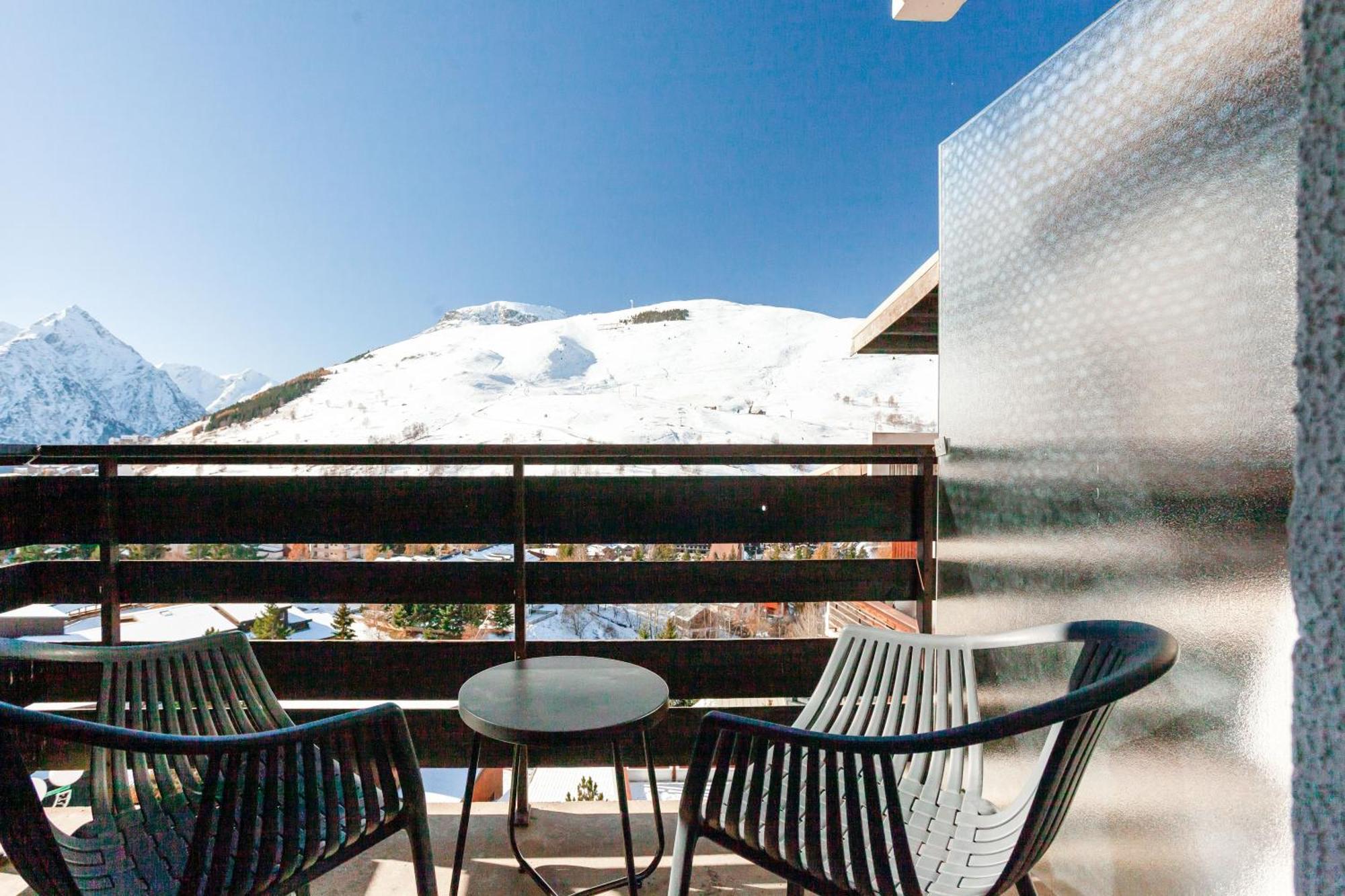 Hotel Turan Les Deux Alpes Exterior photo